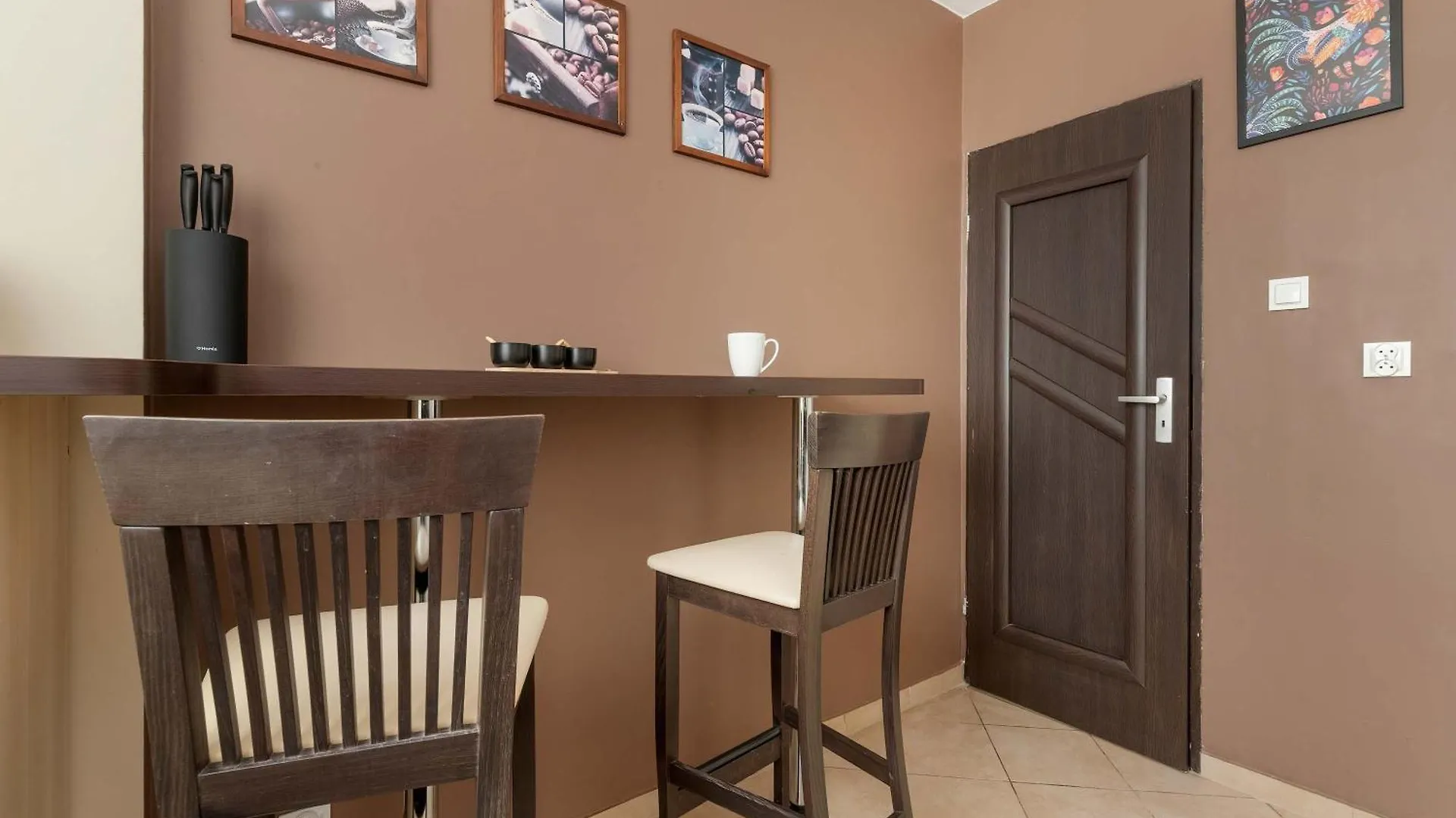 Jasny Apartament Z Pieknym Widokiem Na Miasto By Noclegi Renters Gdaňsk 0*,  Polsko