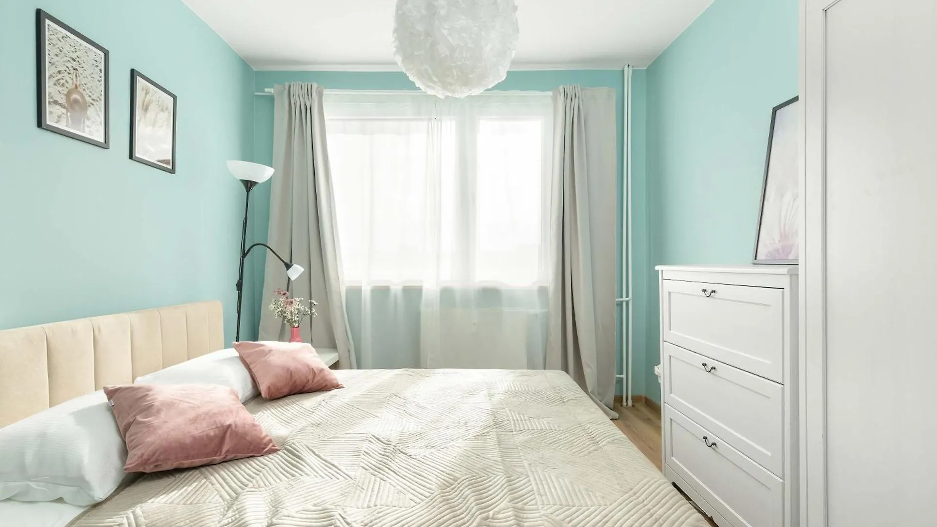 Jasny Apartament Z Pieknym Widokiem Na Miasto By Noclegi Renters Gdaňsk