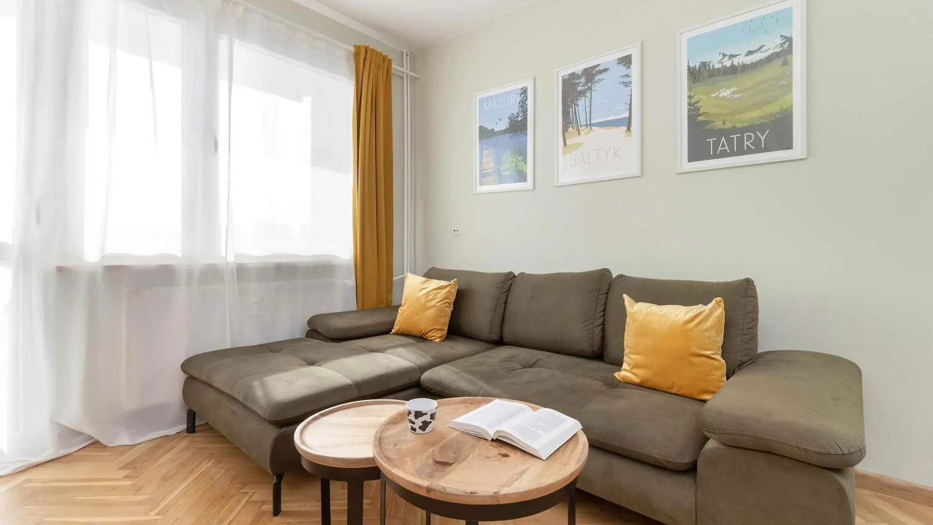 Jasny Apartament Z Pieknym Widokiem Na Miasto By Noclegi Renters Gdaňsk