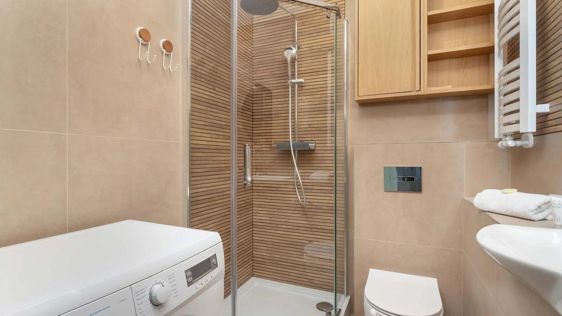 Apartment Jasny Apartament Z Pieknym Widokiem Na Miasto By Noclegi Renters Gdansk